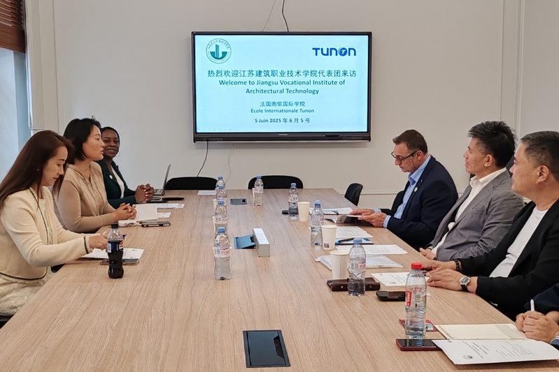 University Leadership Delegation Visits France and Italy to Strengthen International Partnerships
